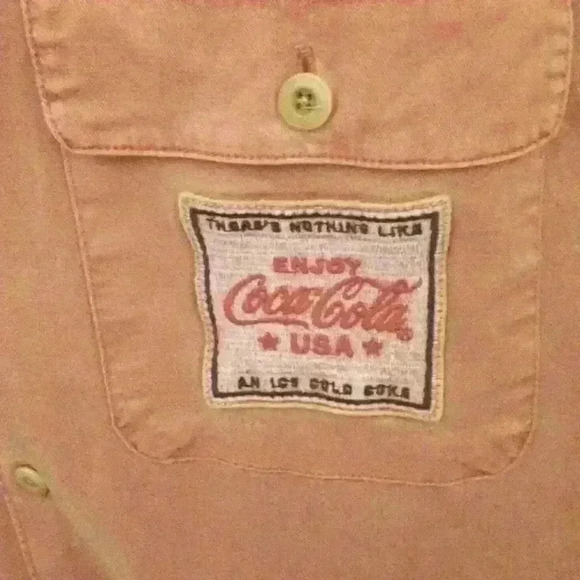 Lucky Brand/Coca Cola short sleeve button down shirt mens U2(small/medium) - Picture 3 of 5